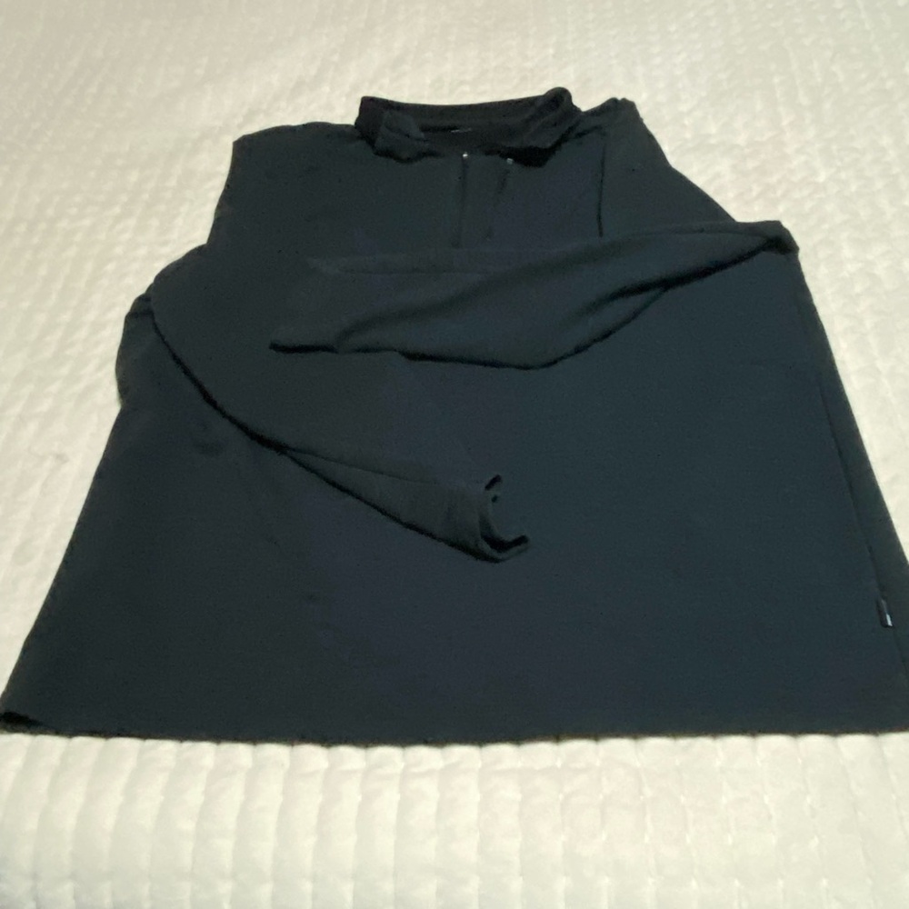 Swiss Tech Men's Black Sweater